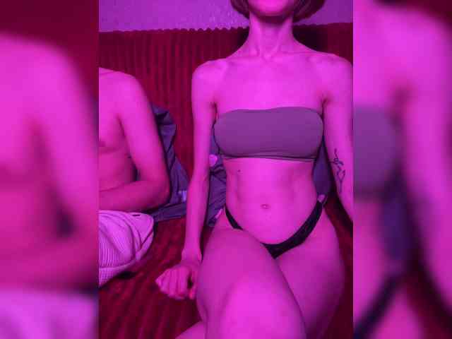 NaughtyDuo webcam