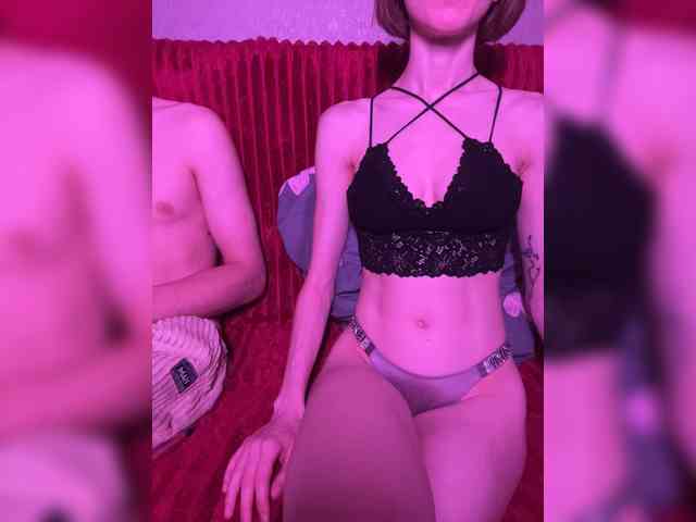 NaughtyDuo webcam