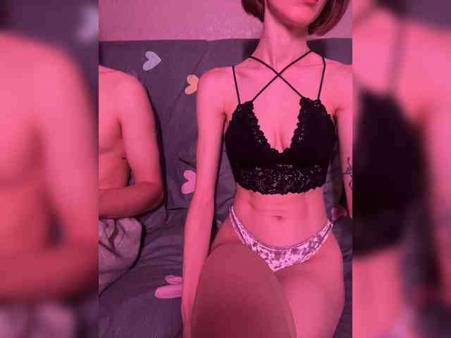 NaughtyDuo webcam