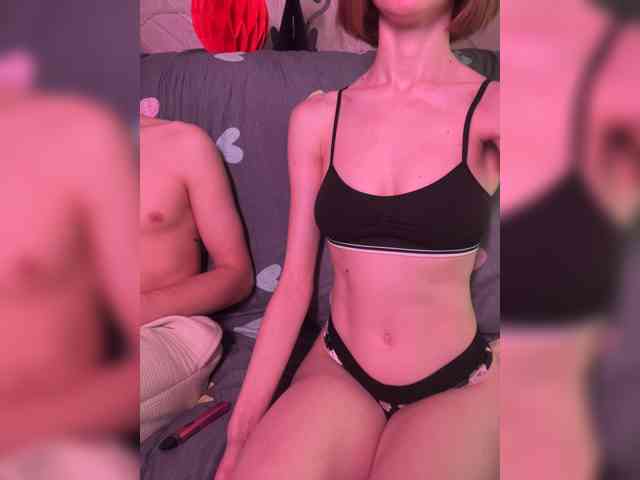 NaughtyDuo webcam