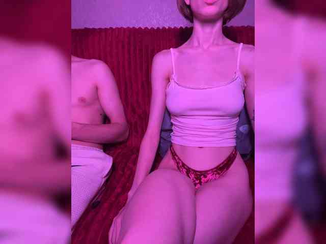 NaughtyDuo webcam