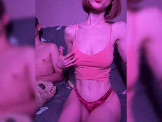 NaughtyDuo webcam