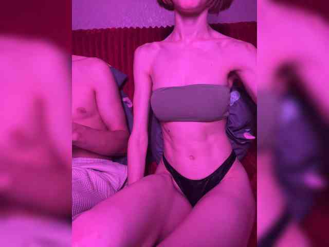 NaughtyDuo webcam