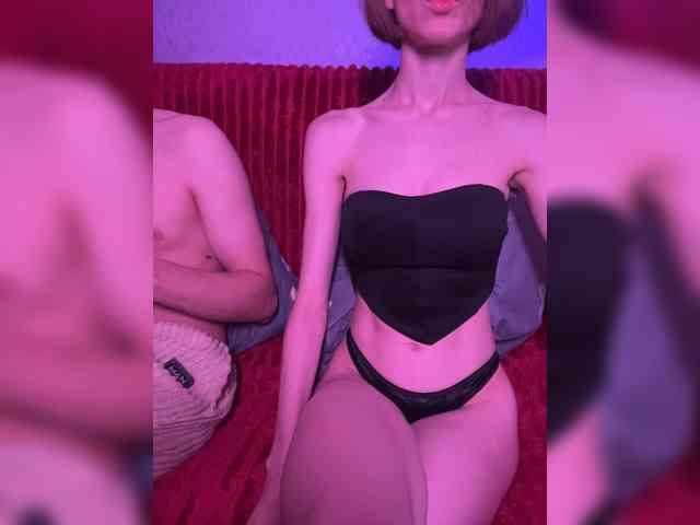 NaughtyDuo webcam