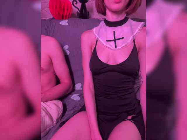 Модель: NaughtyDuo