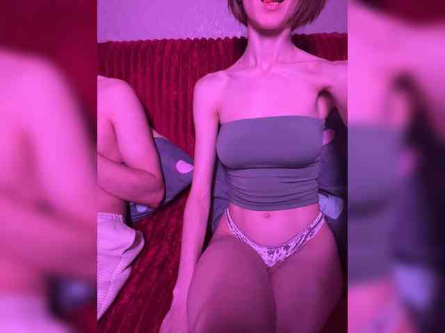 NaughtyDuo webcam
