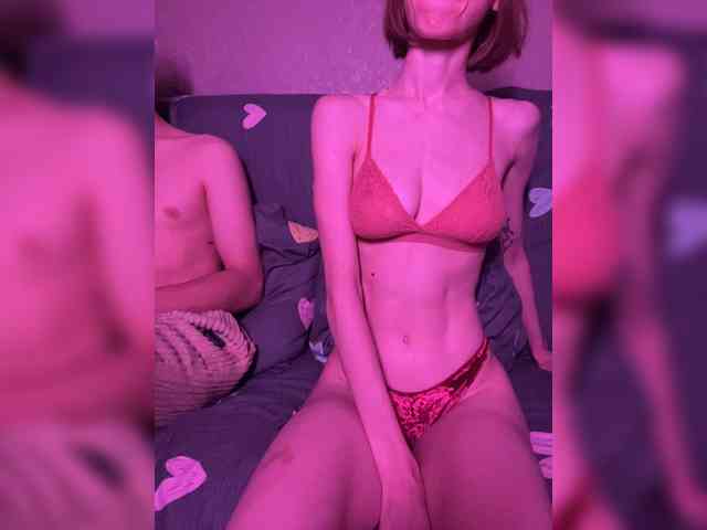 NaughtyDuo webcam