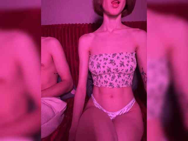 NaughtyDuo webcam