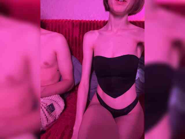 NaughtyDuo webcam