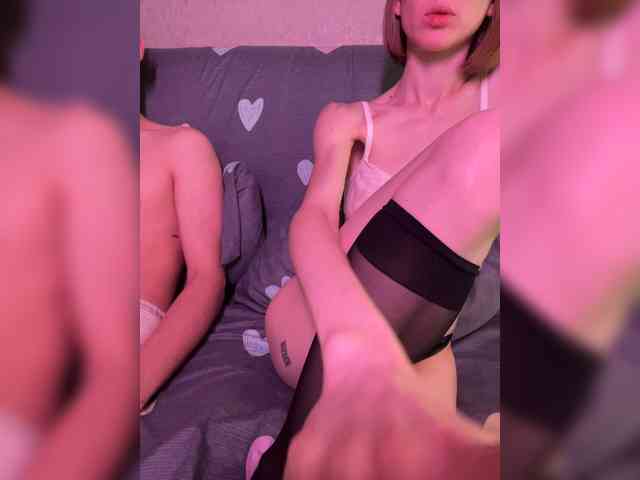 NaughtyDuo webcam