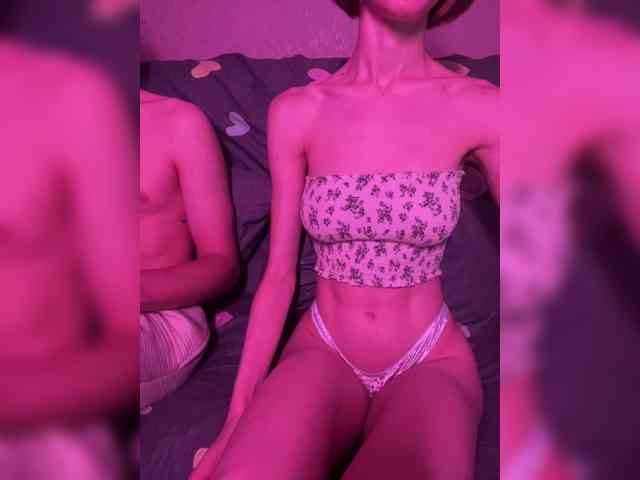 NaughtyDuo webcam