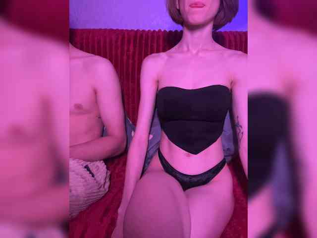 NaughtyDuo webcam