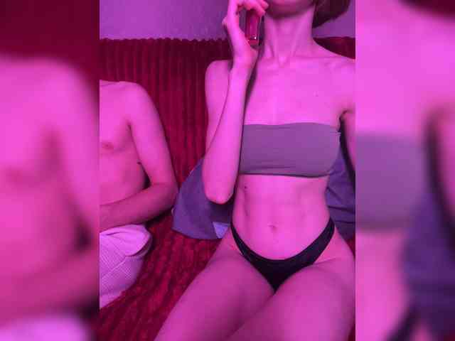 Модель: NaughtyDuo