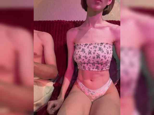 NaughtyDuo webcam