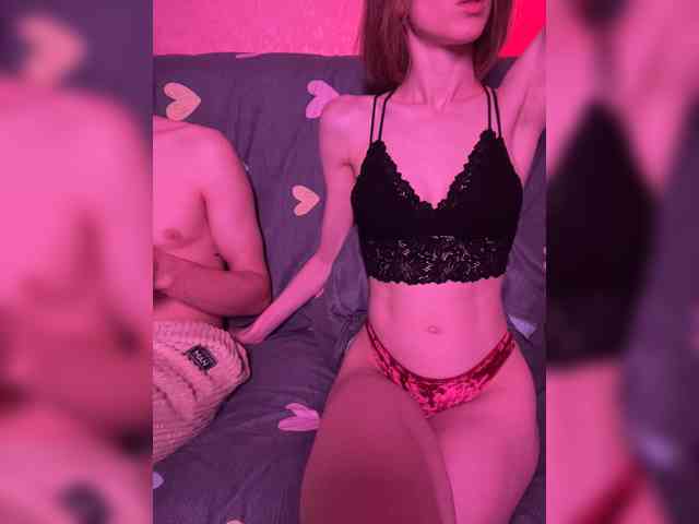 NaughtyDuo webcam