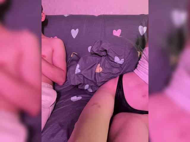 NaughtyDuo webcam