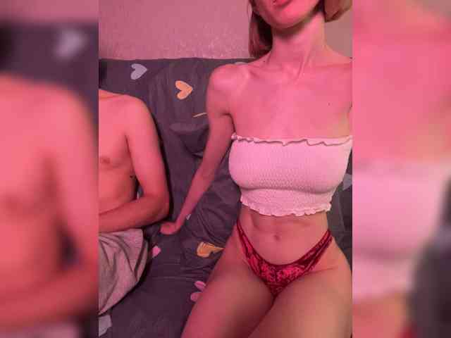 NaughtyDuo webcam