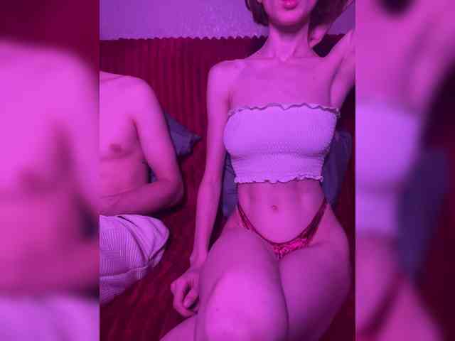 NaughtyDuo webcam