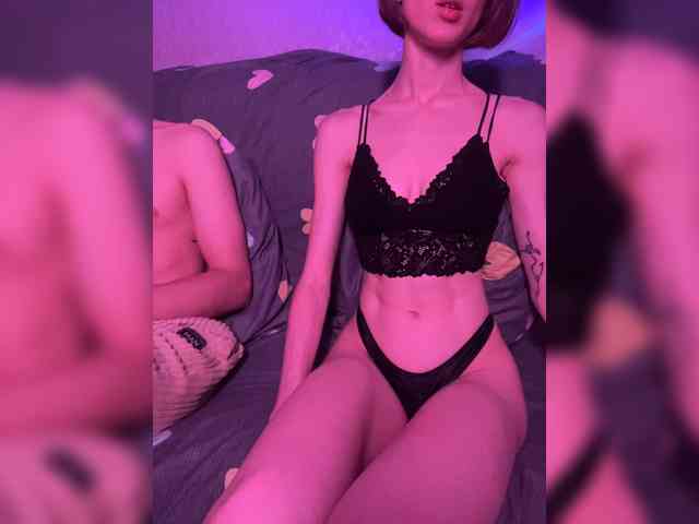 NaughtyDuo webcam