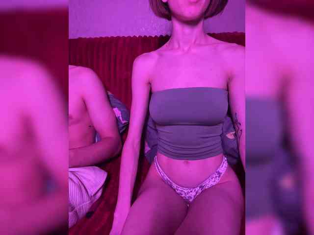 NaughtyDuo webcam