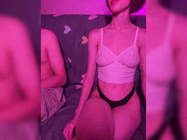 NaughtyDuo webcam