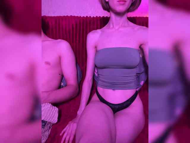 NaughtyDuo webcam