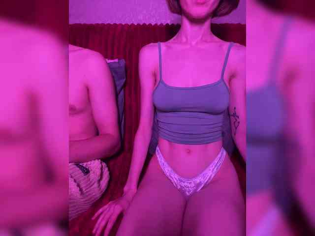 NaughtyDuo webcam