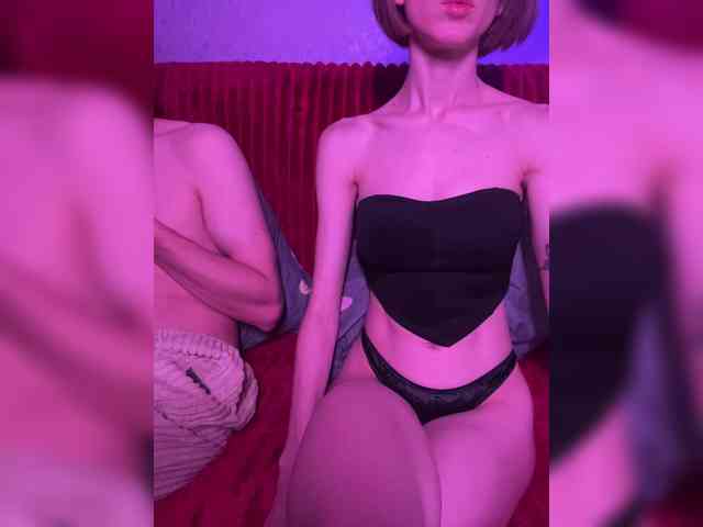 NaughtyDuo webcam