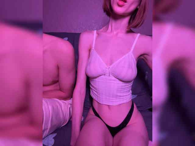 NaughtyDuo webcam