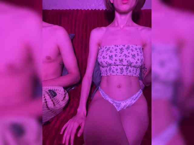 NaughtyDuo webcam