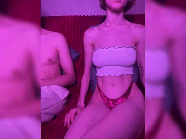 NaughtyDuo webcam