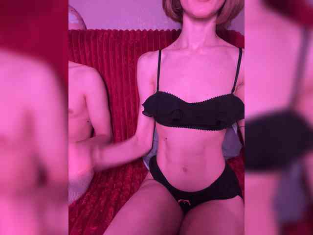 NaughtyDuo webcam