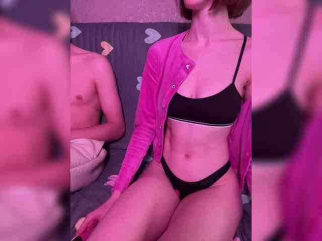 NaughtyDuo webcam