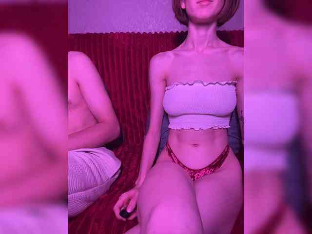 NaughtyDuo webcam