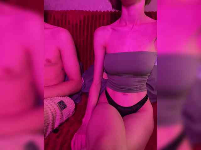 NaughtyDuo webcam