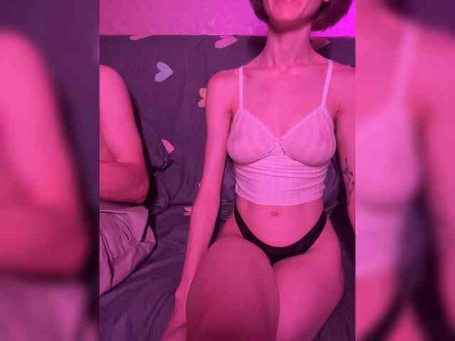 NaughtyDuo webcam