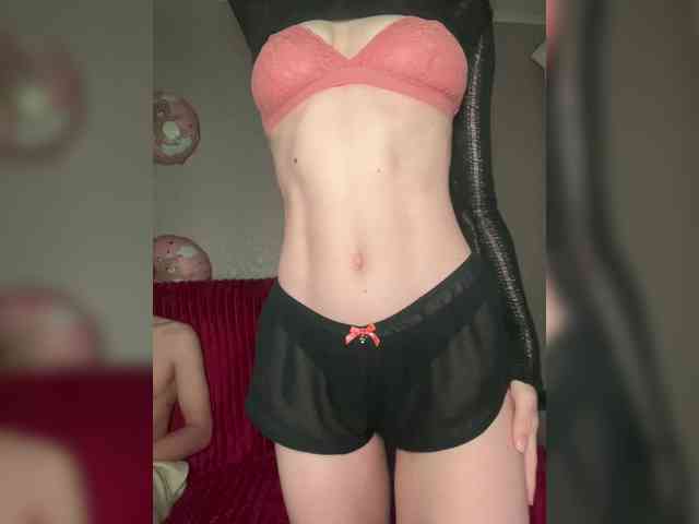 NaughtyDuo webcam