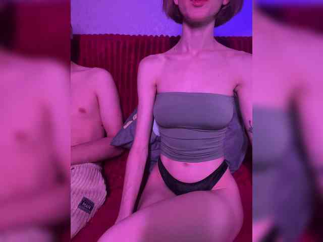 NaughtyDuo webcam