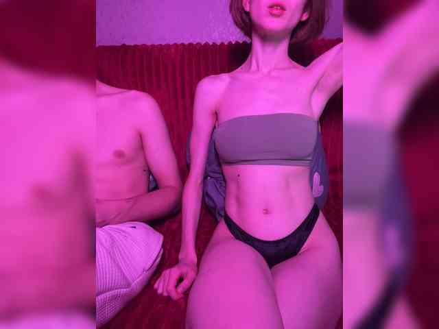 Модель: NaughtyDuo