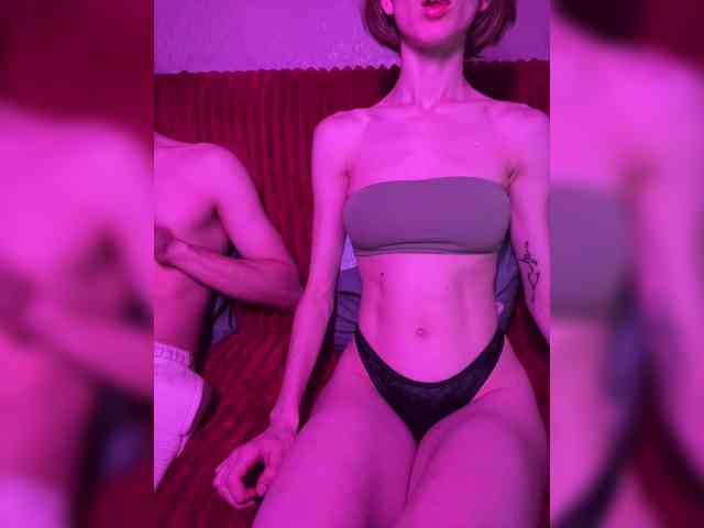 NaughtyDuo webcam