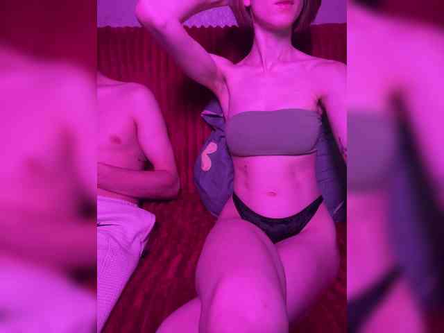 NaughtyDuo webcam