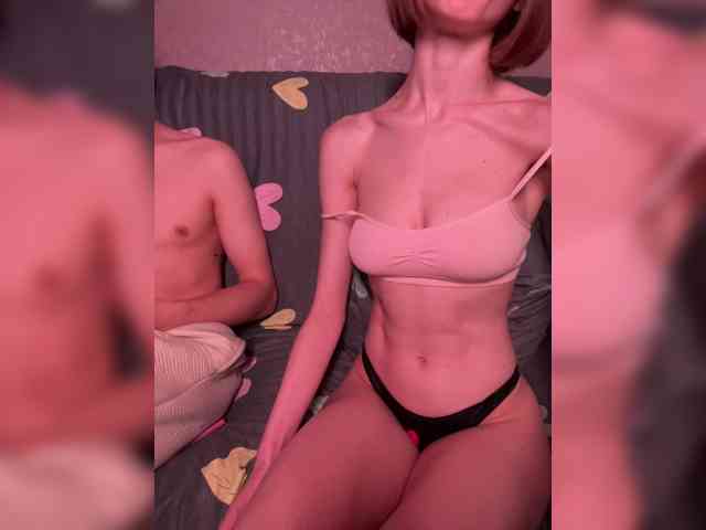 NaughtyDuo webcam