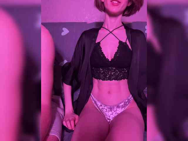 NaughtyDuo webcam