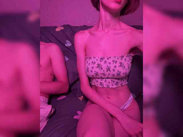 Модель: NaughtyDuo
