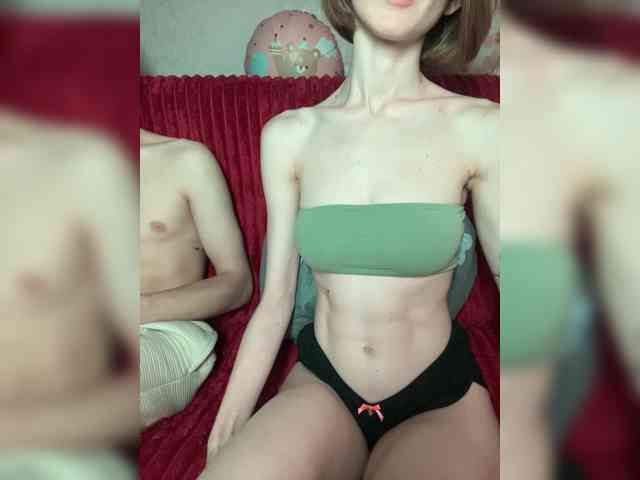 NaughtyDuo webcam