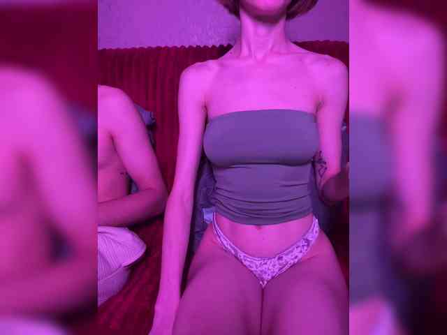 NaughtyDuo webcam
