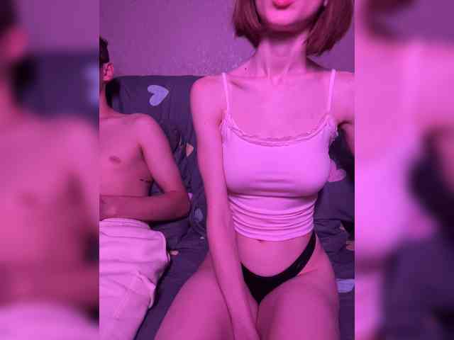 NaughtyDuo webcam