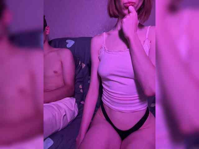 NaughtyDuo webcam
