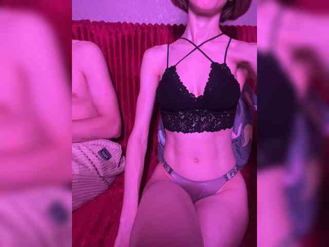 Модель: NaughtyDuo
