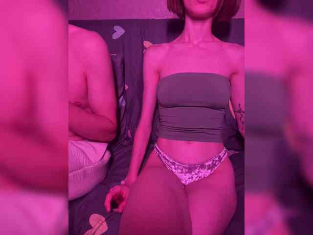 NaughtyDuo webcam